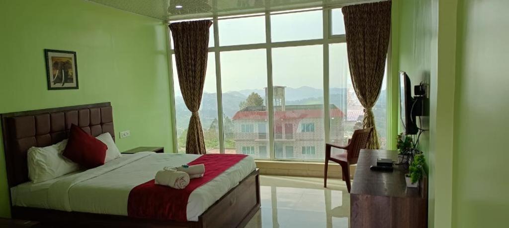 Blossom Spring Villa 우티 외부 사진